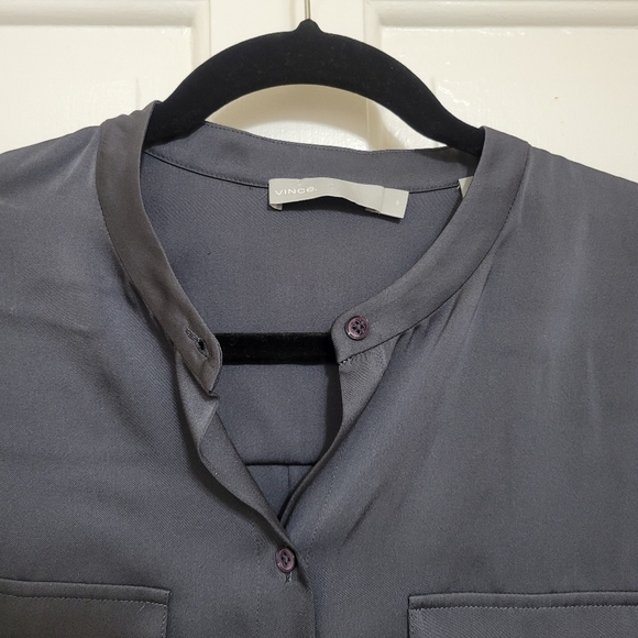Vince NWT Long sleeve Button Front Silk blouse. - Picture 6 of 14